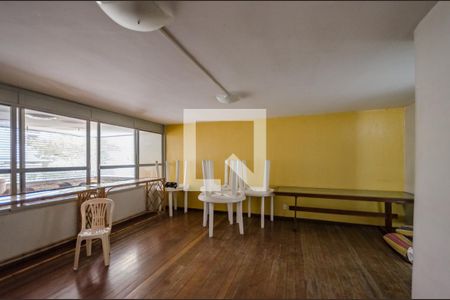 Apartamento à venda com 112m², 3 quartos e 1 vaga Apartamento à venda com 112m², 3 quartos e 1 vagaÁrea comum
