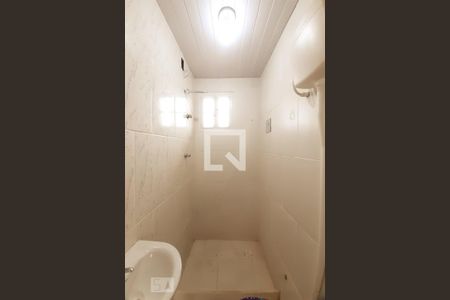 Banheiro Social de apartamento para alugar com 1 quarto, 35m² em Piedade, Rio de Janeiro