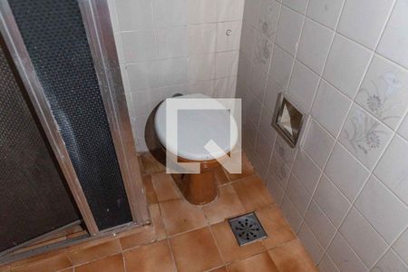 Banheiro de apartamento para alugar com 1 quarto, 46m² em São Domingos, Niterói