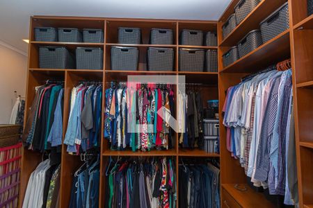 Apartamento à venda com 350m², 3 quartos e 5 vagasCloset da suíte 3