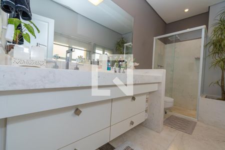 Apartamento à venda com 350m², 3 quartos e 5 vagasDetalhe Banheiro da Suíte 3