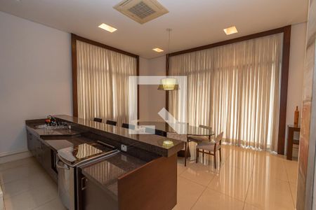 Apartamento à venda com 350m², 3 quartos e 5 vagasÁrea comum - Salão de festas