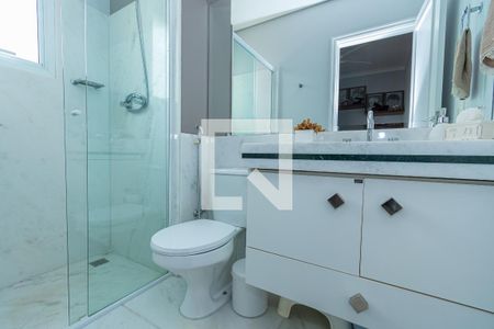 Apartamento à venda com 350m², 3 quartos e 5 vagasDetalhe Banheiro da Suíte 2