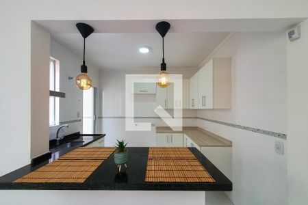 Apartamento para alugar com 58m², 2 quartos e sem vaga Apartamento para alugar com 58m², 2 quartos e sem vagaCozinha