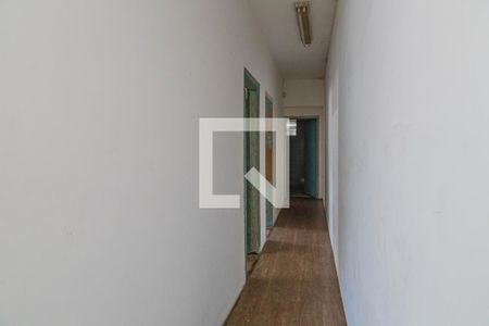 Corredor de casa à venda com 2 quartos, 240m² em Vila Prudente, São Paulo