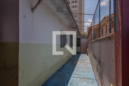 Casa à venda com 240m², 2 quartos e 1 vagaQuintal