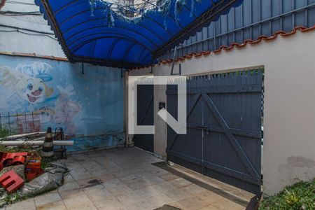 Casa à venda com 240m², 2 quartos e 1 vagaGaragem