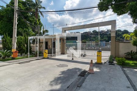 Apartamento à venda com 45m², 2 quartos e 1 vagaÁrea Comum - Portão da garagem