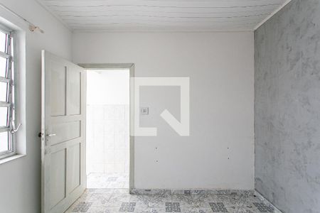 Casa à venda com 120m², 2 quartos e 2 vagasQuarto de Serviço