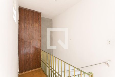 Casa à venda com 120m², 2 quartos e 2 vagasCorredor
