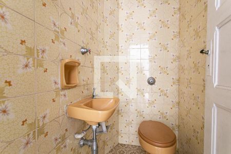 Casa à venda com 120m², 2 quartos e 2 vagasBanheiro de Serviço