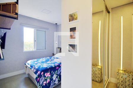 Suíte de apartamento à venda com 2 quartos, 57m² em Parque Assuncao, Taboão da Serra