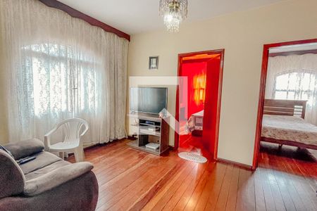 Casa à venda com 352m², 3 quartos e 2 vagasSala 2