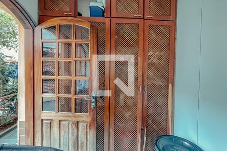 Casa à venda com 352m², 3 quartos e 2 vagasÁrea de Serviço