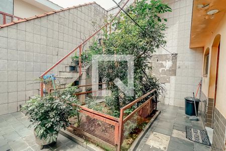 Casa à venda com 352m², 3 quartos e 2 vagasQuintal 