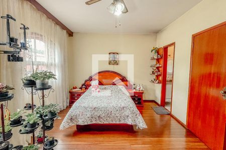 Casa à venda com 352m², 3 quartos e 2 vagasSuíte 