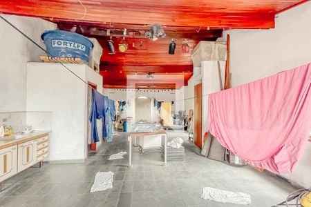 Casa à venda com 352m², 3 quartos e 2 vagasÁrea de Serviço