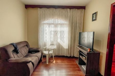 Casa à venda com 352m², 3 quartos e 2 vagasSala 2