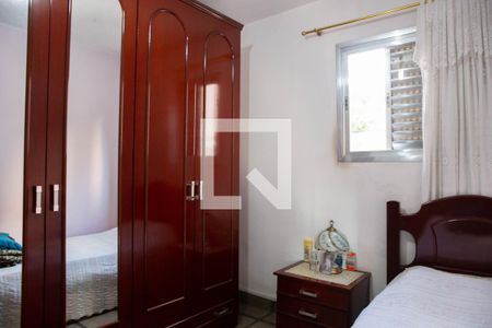 Apartamento à venda com 74m², 3 quartos e 1 vagaquarto 3