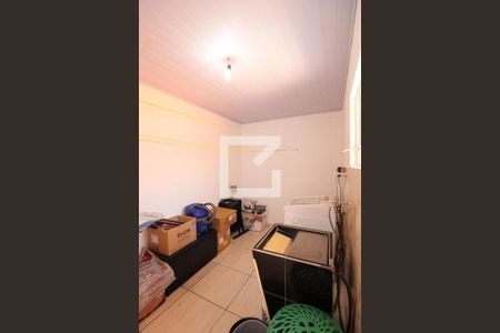 Casa à venda com 168m², 2 quartos e 4 vagasQuarto de Serviço