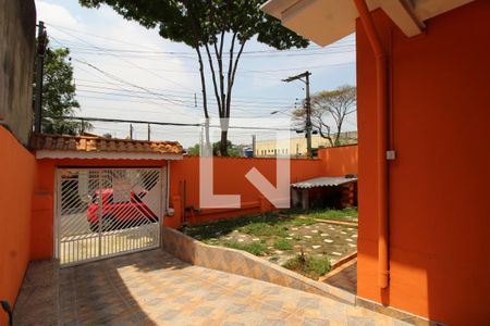 Casa à venda com 168m², 2 quartos e 4 vagasEntrada