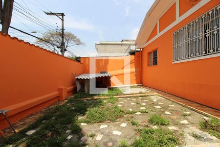 Casa à venda com 168m², 2 quartos e 4 vagasÁrea Externa