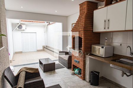 Casa à venda com 300m², 5 quartos e 3 vagasChurrasqueira
