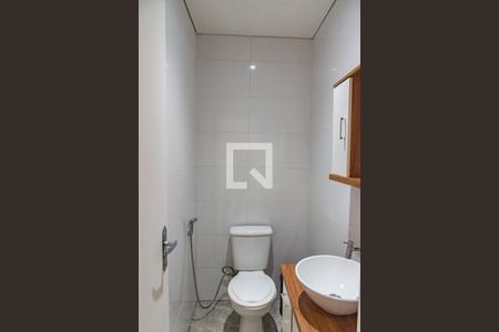 Casa à venda com 300m², 5 quartos e 3 vagasBanheiro da churrasqueira