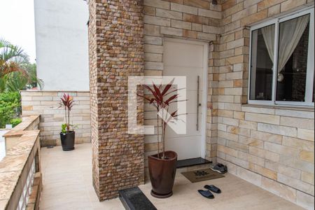 Casa à venda com 300m², 5 quartos e 3 vagasVaranda