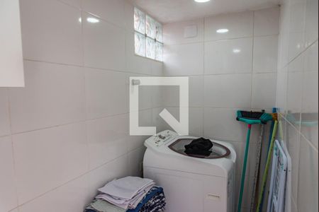 Casa à venda com 300m², 5 quartos e 3 vagasLavanderia