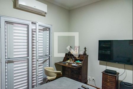 Casa à venda com 300m², 5 quartos e 3 vagasQuarto 2