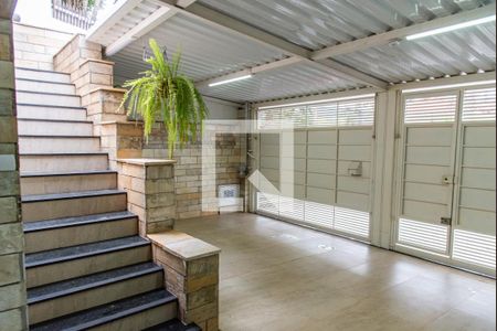 Casa à venda com 300m², 5 quartos e 3 vagasGaragem