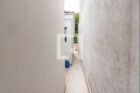 Casa à venda com 300m², 5 quartos e 3 vagasCorredor