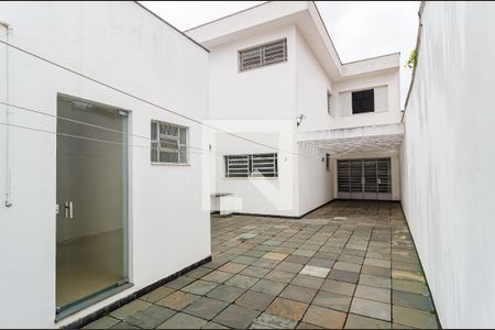 Casa à venda com 344m², 5 quartos e 5 vagas Casa à venda com 344m², 5 quartos e 5 vagasÁrea de Serviço