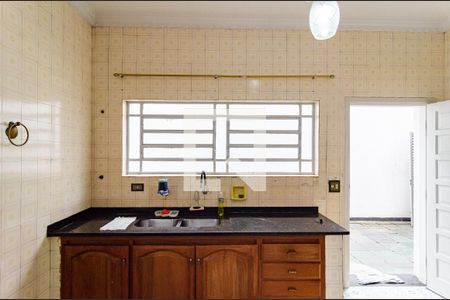 Casa à venda com 344m², 5 quartos e 5 vagas Casa à venda com 344m², 5 quartos e 5 vagasCozinha