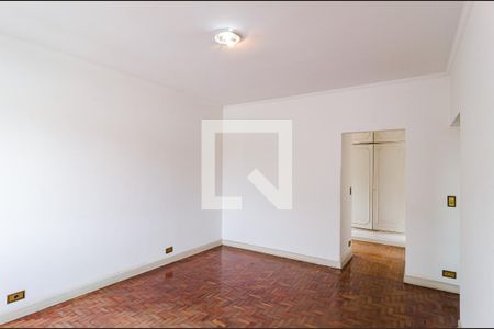 Casa à venda com 344m², 5 quartos e 5 vagas Casa à venda com 344m², 5 quartos e 5 vagasSuíte