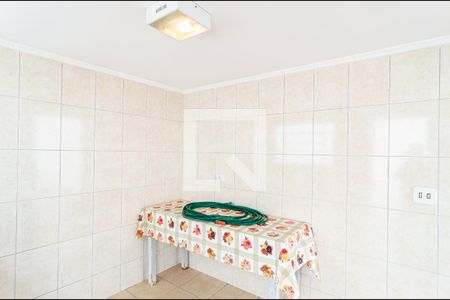 Casa à venda com 344m², 5 quartos e 5 vagas Casa à venda com 344m², 5 quartos e 5 vagasLavanderia