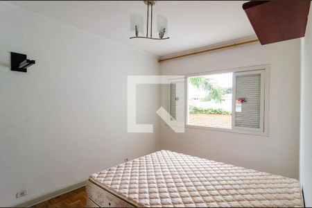 Casa à venda com 344m², 5 quartos e 5 vagas Casa à venda com 344m², 5 quartos e 5 vagasQuarto 4