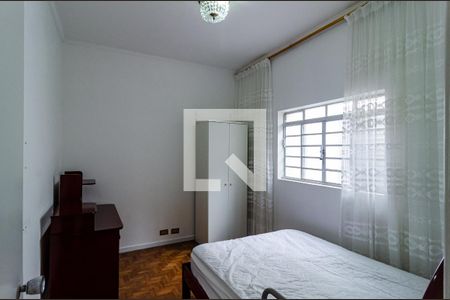 Casa à venda com 344m², 5 quartos e 5 vagas Casa à venda com 344m², 5 quartos e 5 vagasQuarto 5