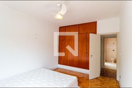 Casa à venda com 344m², 5 quartos e 5 vagas Casa à venda com 344m², 5 quartos e 5 vagasQuarto 2