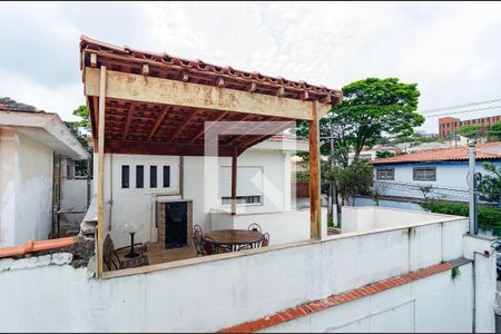 Casa à venda com 344m², 5 quartos e 5 vagas Casa à venda com 344m², 5 quartos e 5 vagasVista do Quarto 2