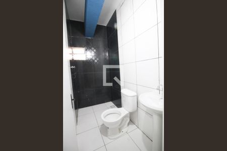 banheiro de casa para alugar com 1 quarto, 30m² em Vila Nova Cachoeirinha, São Paulo