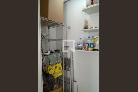 Apartamento à venda com 75m², 2 quartos e 1 vagaBanheiro de serviço