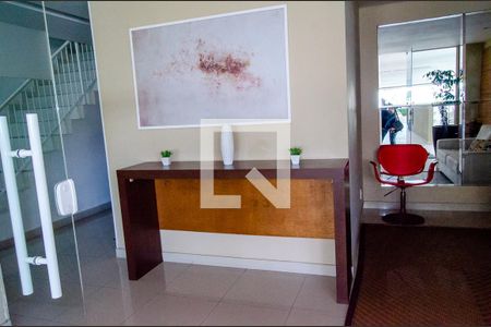 Apartamento à venda com 75m², 2 quartos e 1 vagaHall de entrada