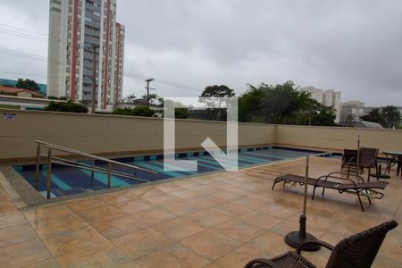 Apartamento à venda com 53m², 2 quartos e 1 vaga Apartamento à venda com 53m², 2 quartos e 1 vagaÁrea comum - Piscina