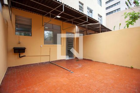 Varanda de kitnet/studio para alugar com 0 quarto, 50m² em Água Branca, São Paulo