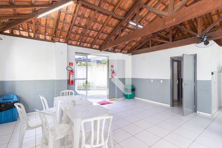 Apartamento para alugar com 39m², 2 quartos e 1 vagaÁrea comum - Salão de festas