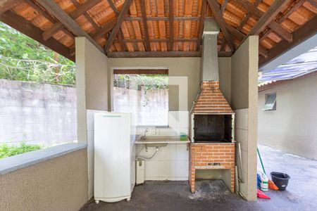 Apartamento para alugar com 39m², 2 quartos e 1 vagaÁrea comum - Churrasqueira