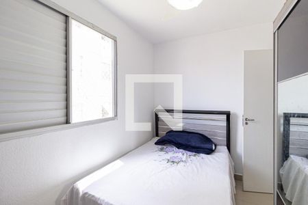 Quarto 1 de apartamento para alugar com 2 quartos, 39m² em Jardim Sao Pedro, Osasco