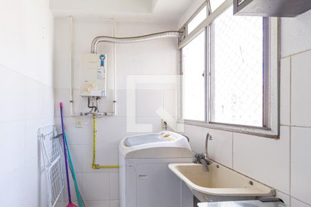 Cozinha e área de serviço de apartamento para alugar com 2 quartos, 39m² em Jardim Sao Pedro, Osasco